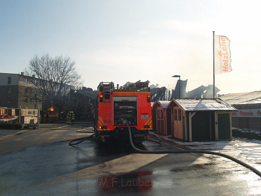 Grossbrand Holzlager Siegburg Industriestr P060.JPG